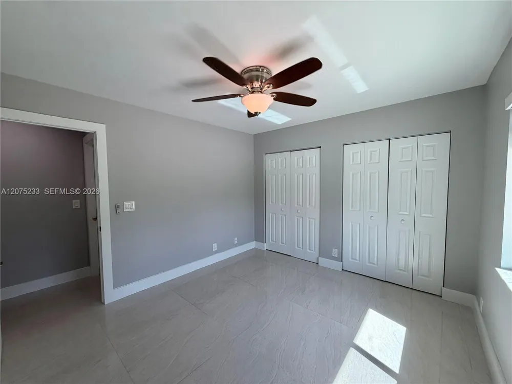 5600 SW 199th Ave Pembroke Pines, FL 33332