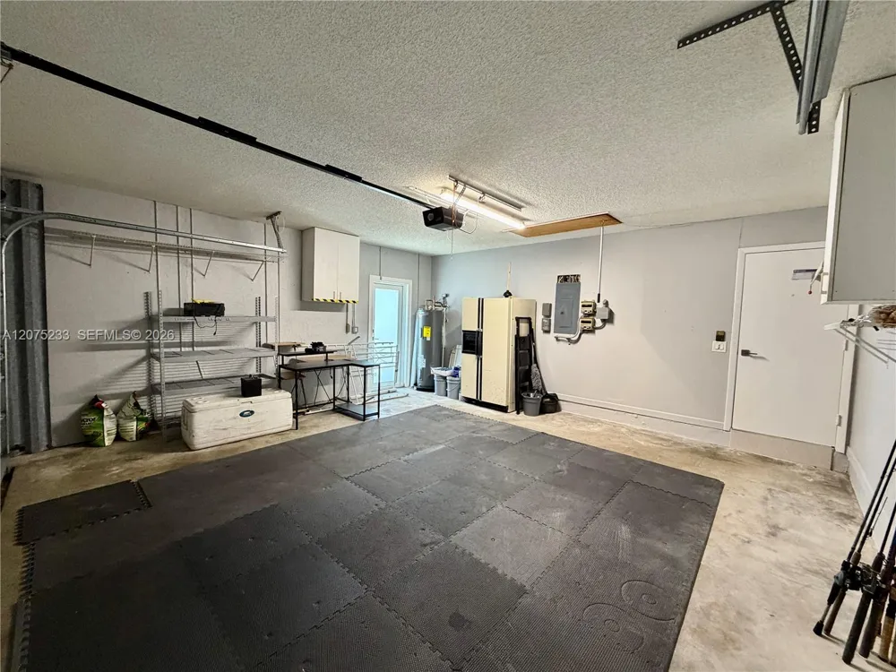 5600 SW 199th Ave Pembroke Pines, FL 33332
