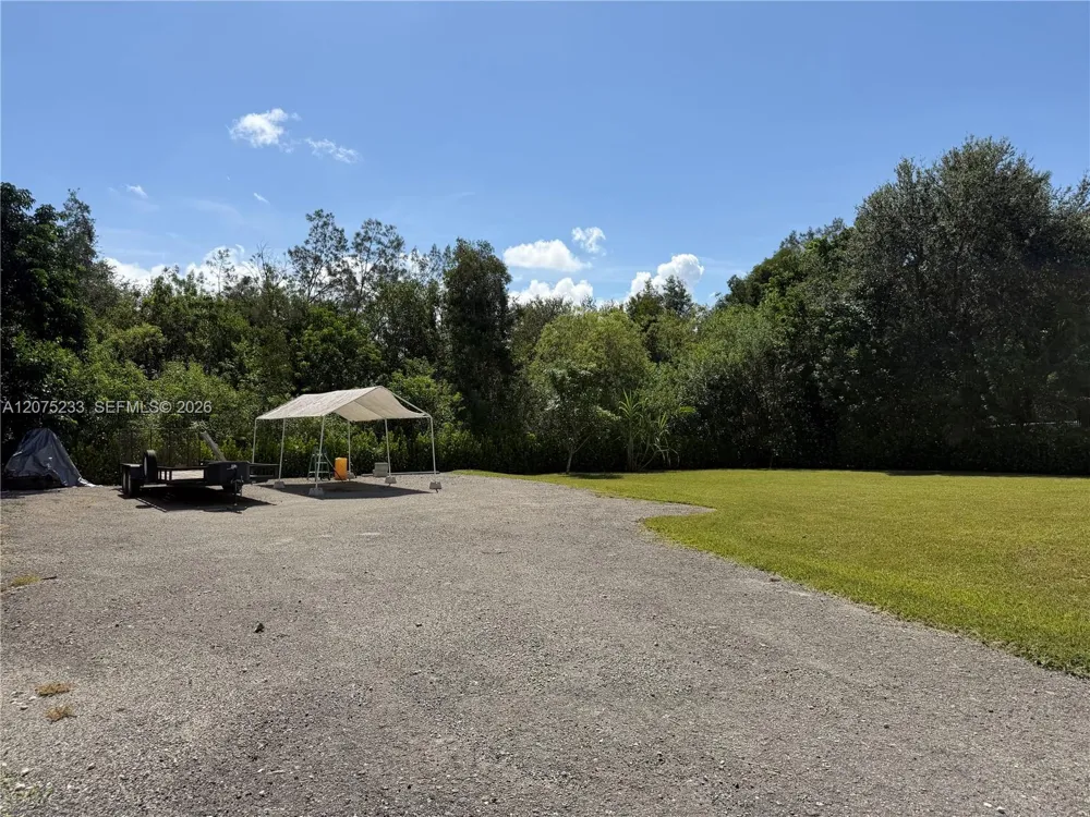 5600 SW 199th Ave Pembroke Pines, FL 33332