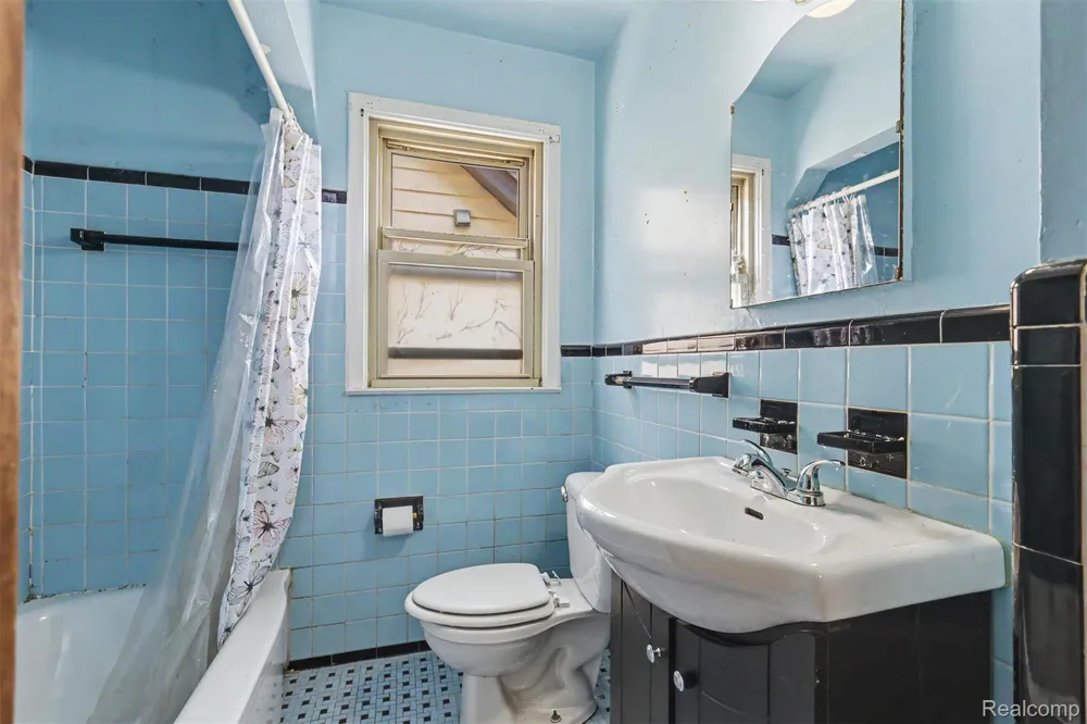 1423 Cicotte Avenue Lincoln Park City, MI 48146