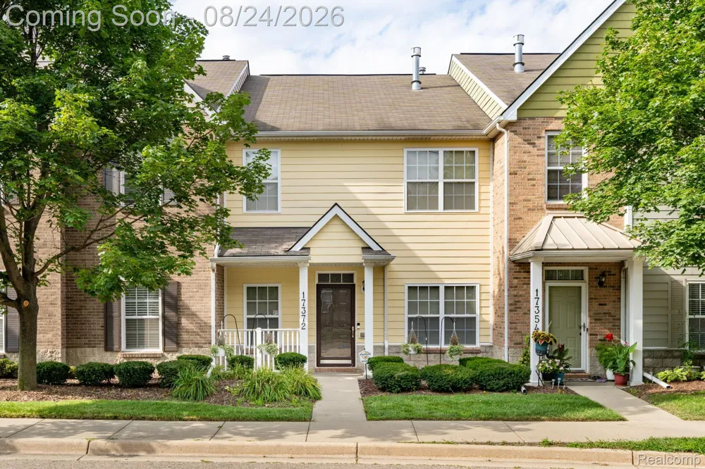 17372 Windflower Drive Southfield City, MI 48076