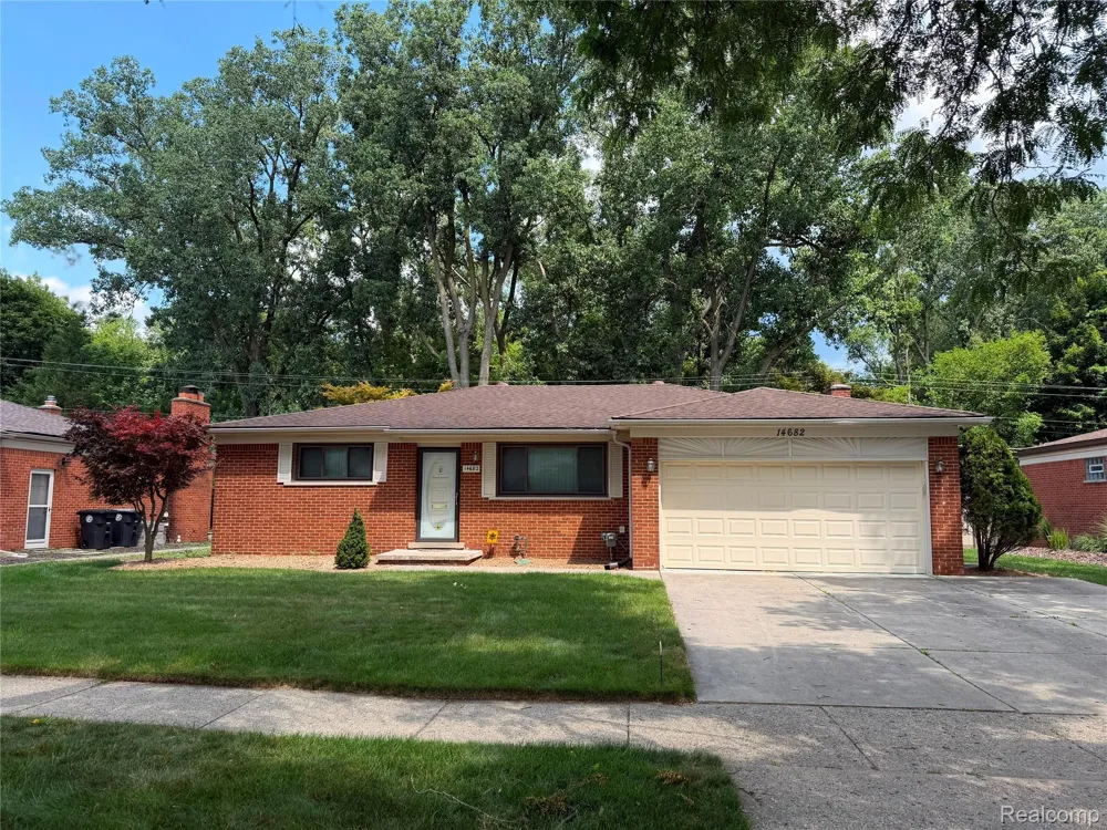 14682 Yale Street Livonia City, MI 48154