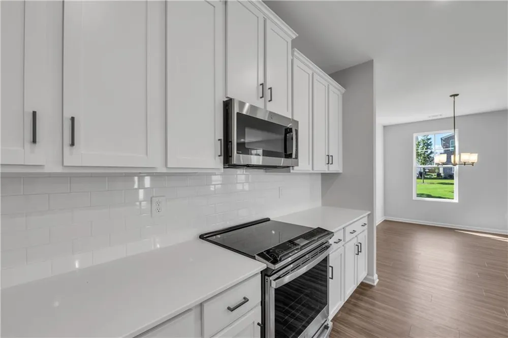 3025 Cambridge Mill Mill Acworth, GA 30102