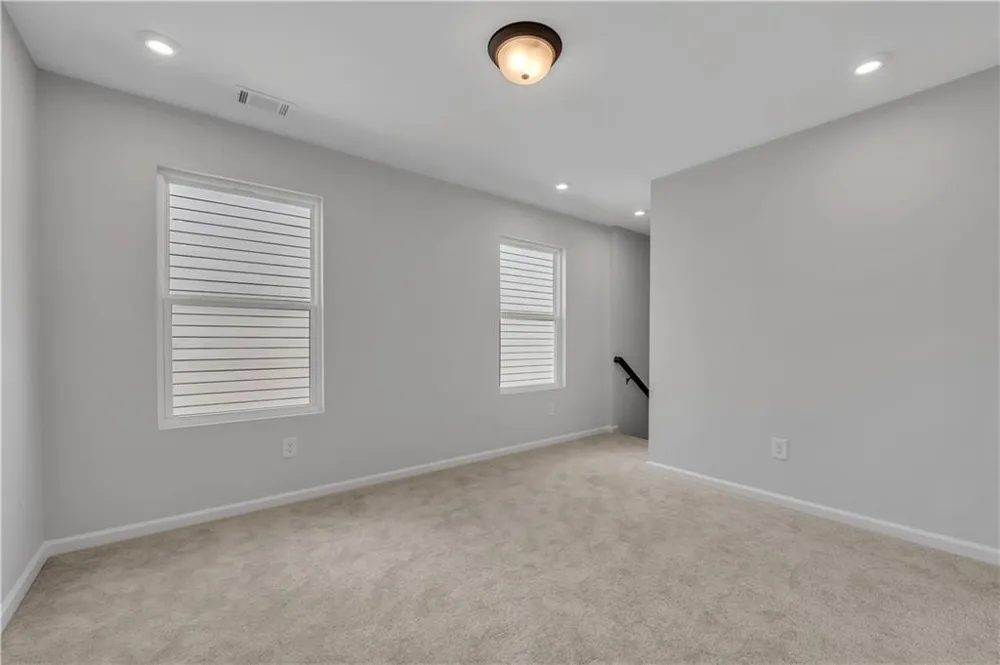 3025 Cambridge Mill Mill Acworth, GA 30102