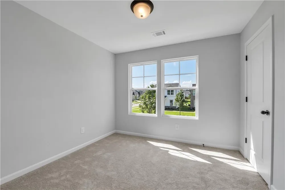 3025 Cambridge Mill Mill Acworth, GA 30102