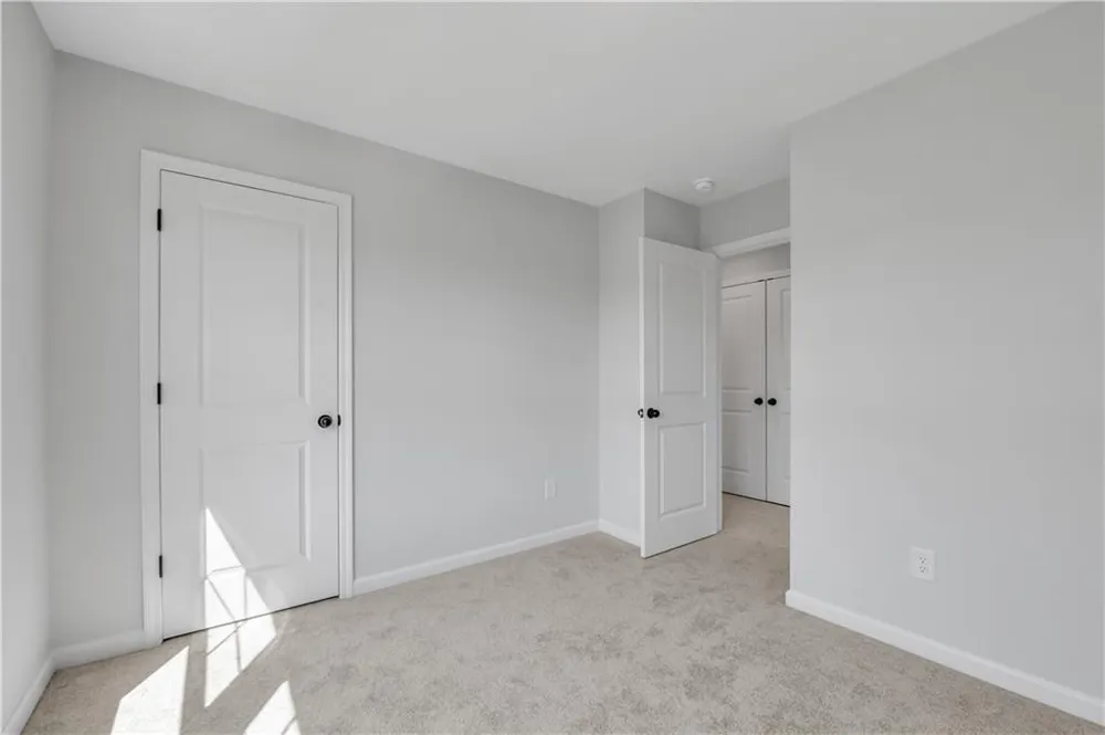 3025 Cambridge Mill Mill Acworth, GA 30102