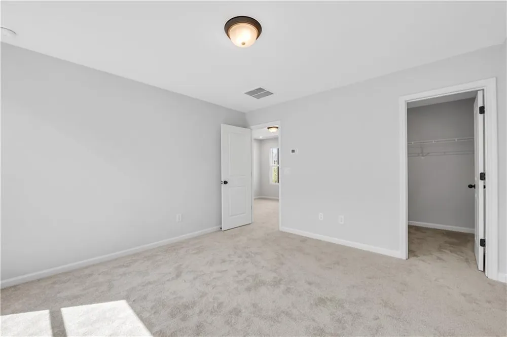 3025 Cambridge Mill Mill Acworth, GA 30102