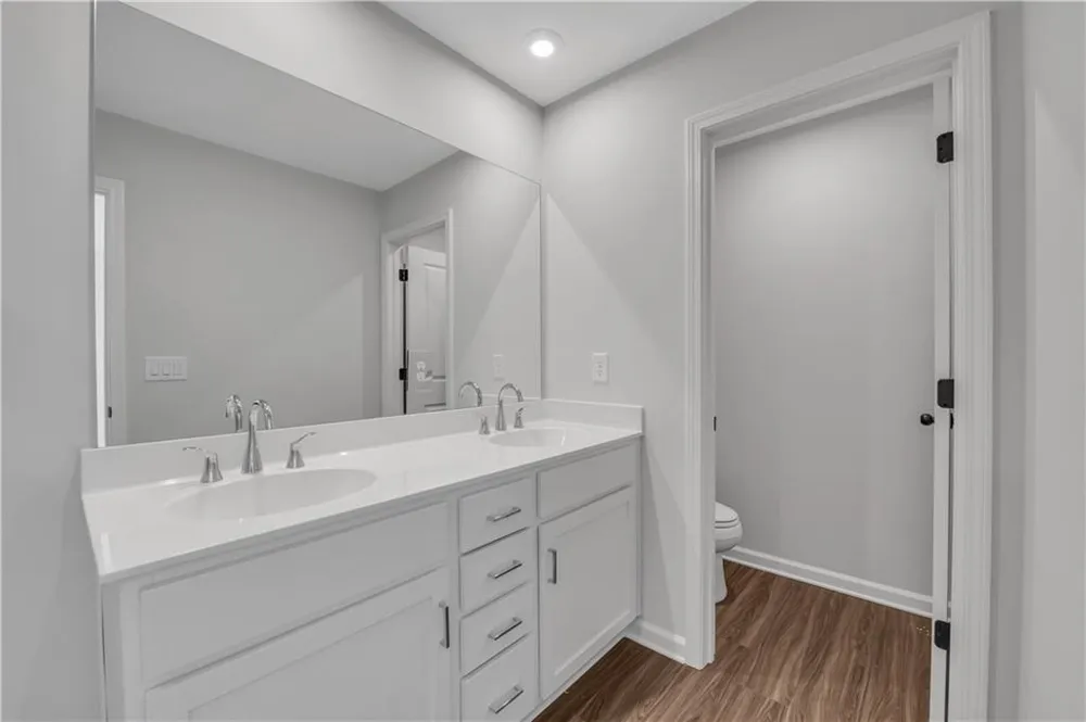 3025 Cambridge Mill Mill Acworth, GA 30102