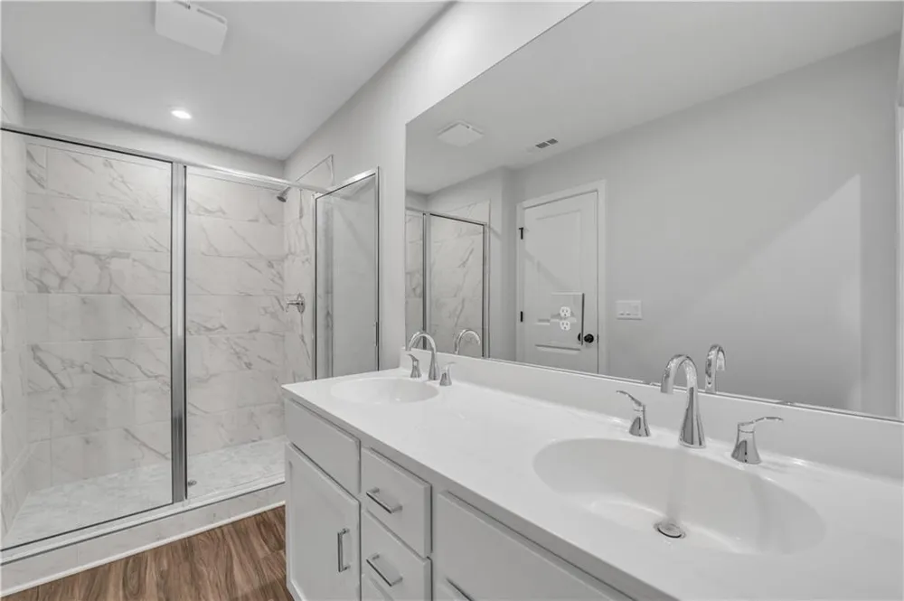 3025 Cambridge Mill Mill Acworth, GA 30102