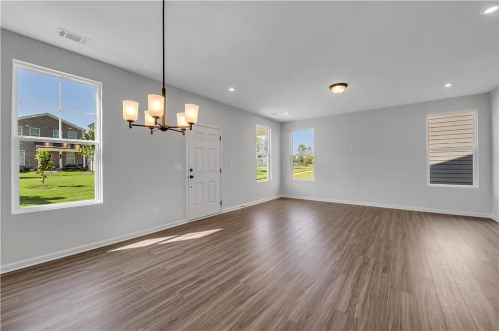 3025 Cambridge Mill Mill Acworth, GA 30102