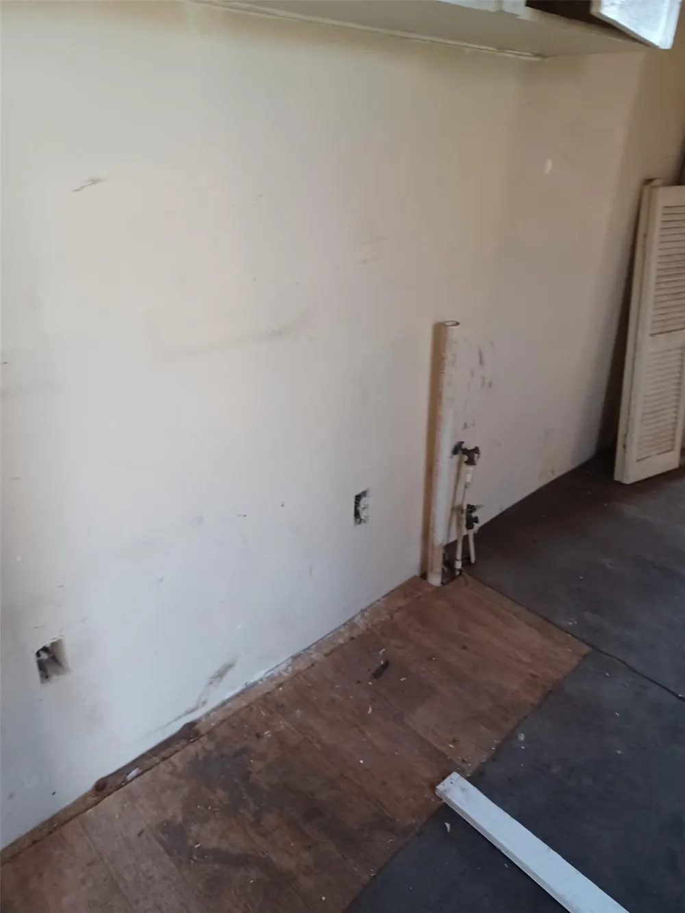 1106 W Milam Street Wharton, TX 77488