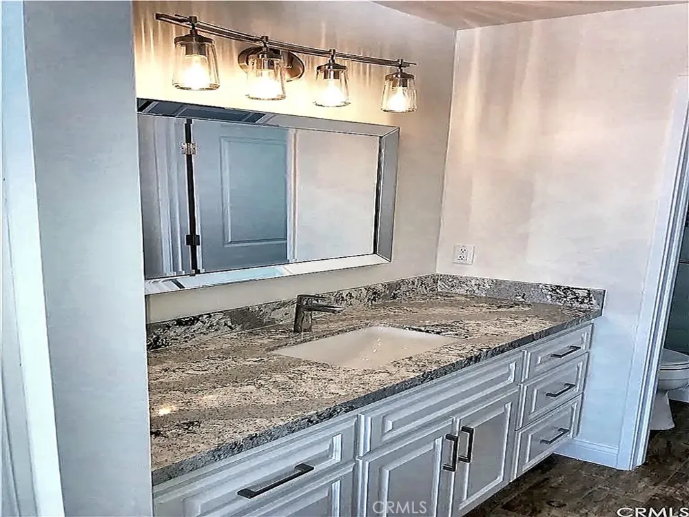 1710 Esplanade #E Redondo Beach, CA 90277