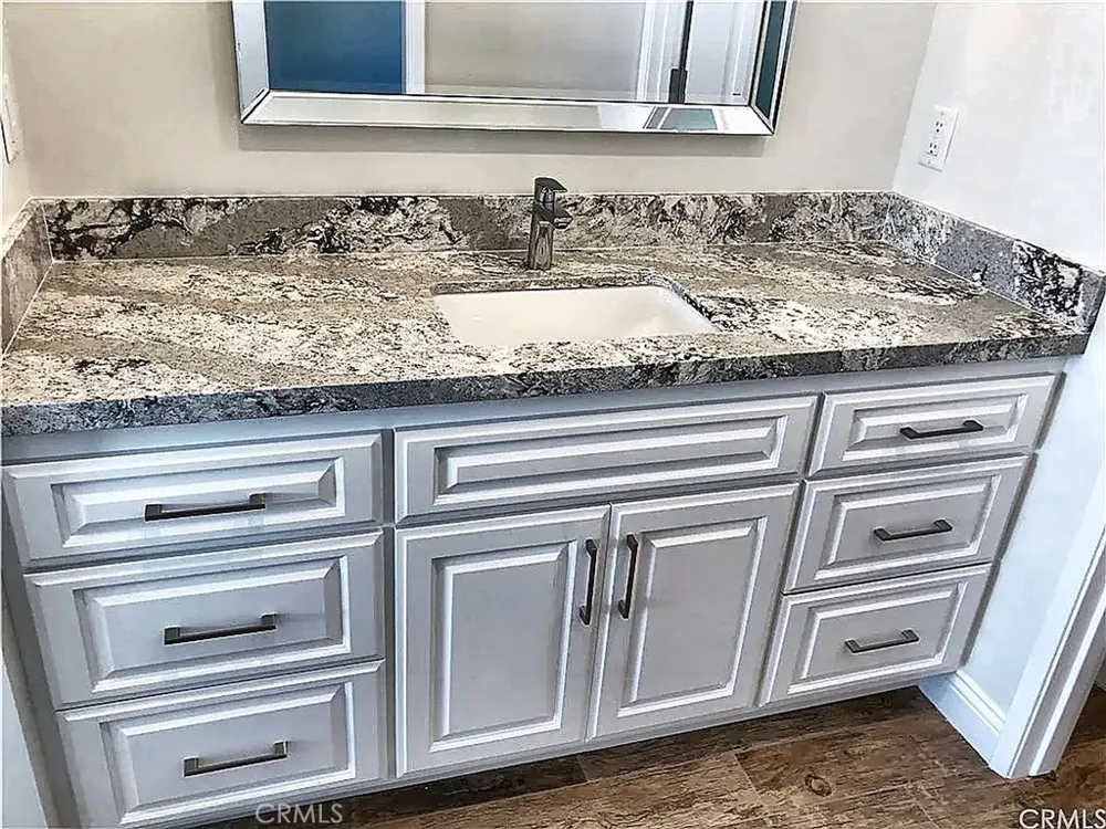 1710 Esplanade #E Redondo Beach, CA 90277