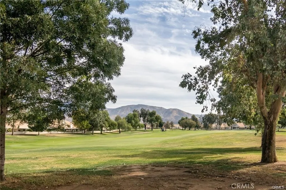 1318 S Bay Hill Banning, CA 92220