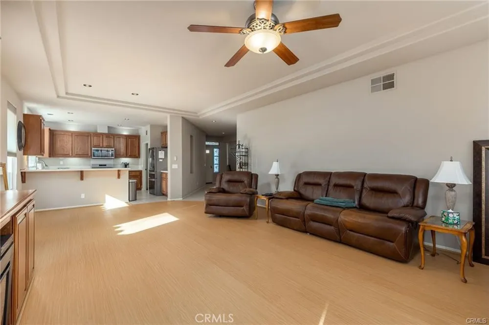1318 S Bay Hill Banning, CA 92220