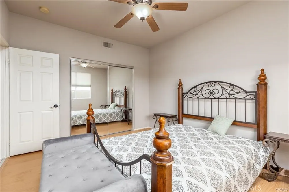 1318 S Bay Hill Banning, CA 92220