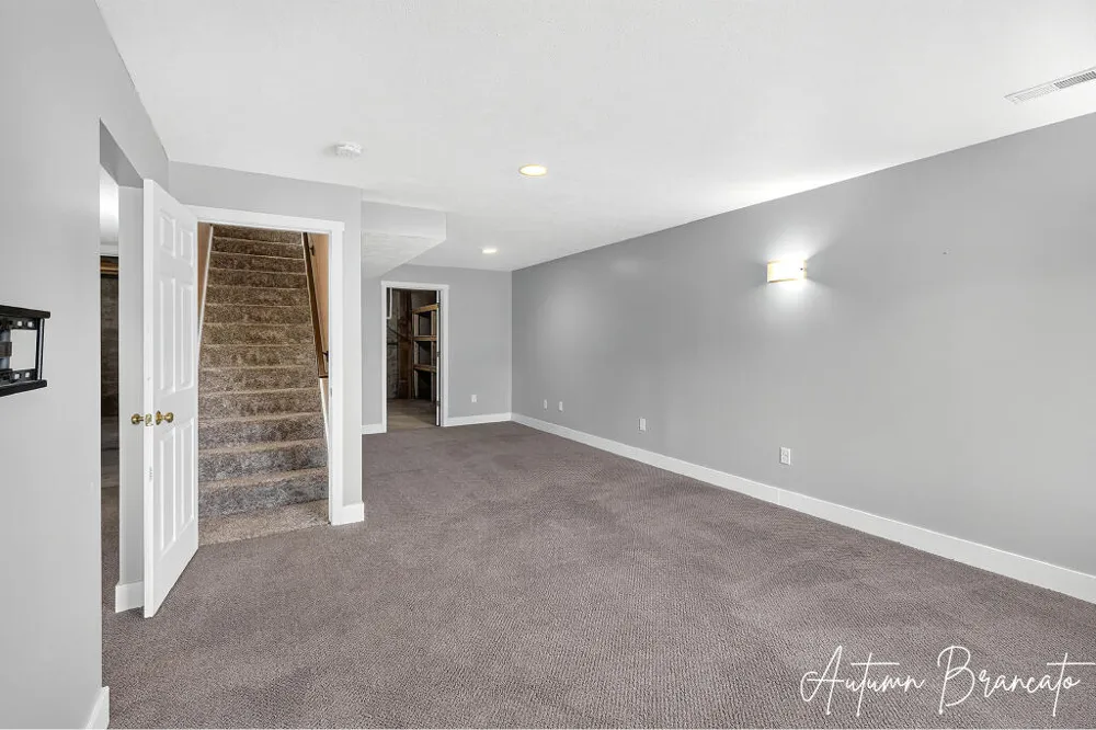 1085 Amber Cove Drive SW #49 Byron Center, MI 49315