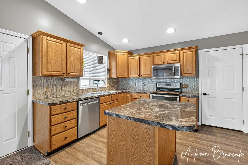 1085 Amber Cove Drive SW #49 Byron Center, MI 49315