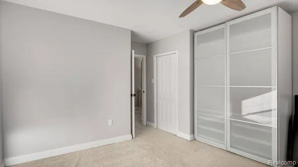 498 SOUTH BOULEVARD W Rochester Hills City, MI 48307