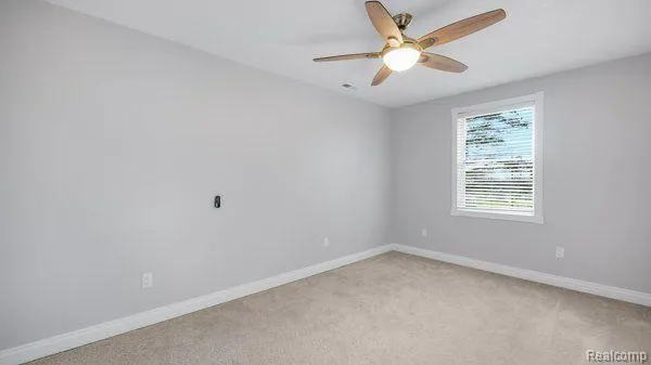 498 SOUTH BOULEVARD W Rochester Hills City, MI 48307