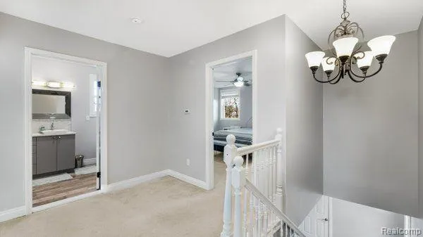 498 SOUTH BOULEVARD W Rochester Hills City, MI 48307
