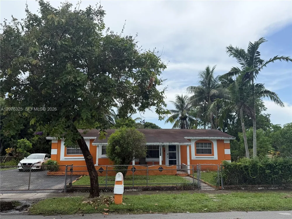 2240 NW 177th Ter Miami Gardens, FL 33056