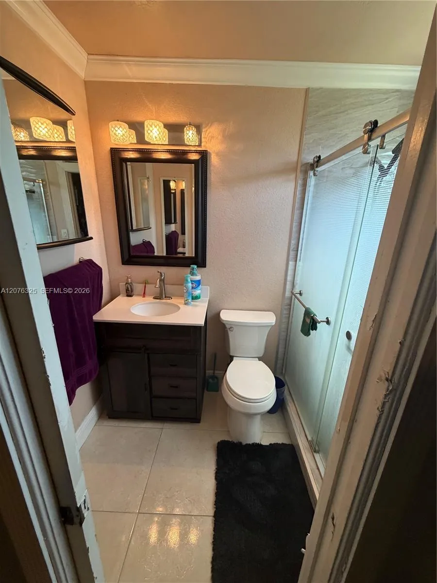2240 NW 177th Ter Miami Gardens, FL 33056