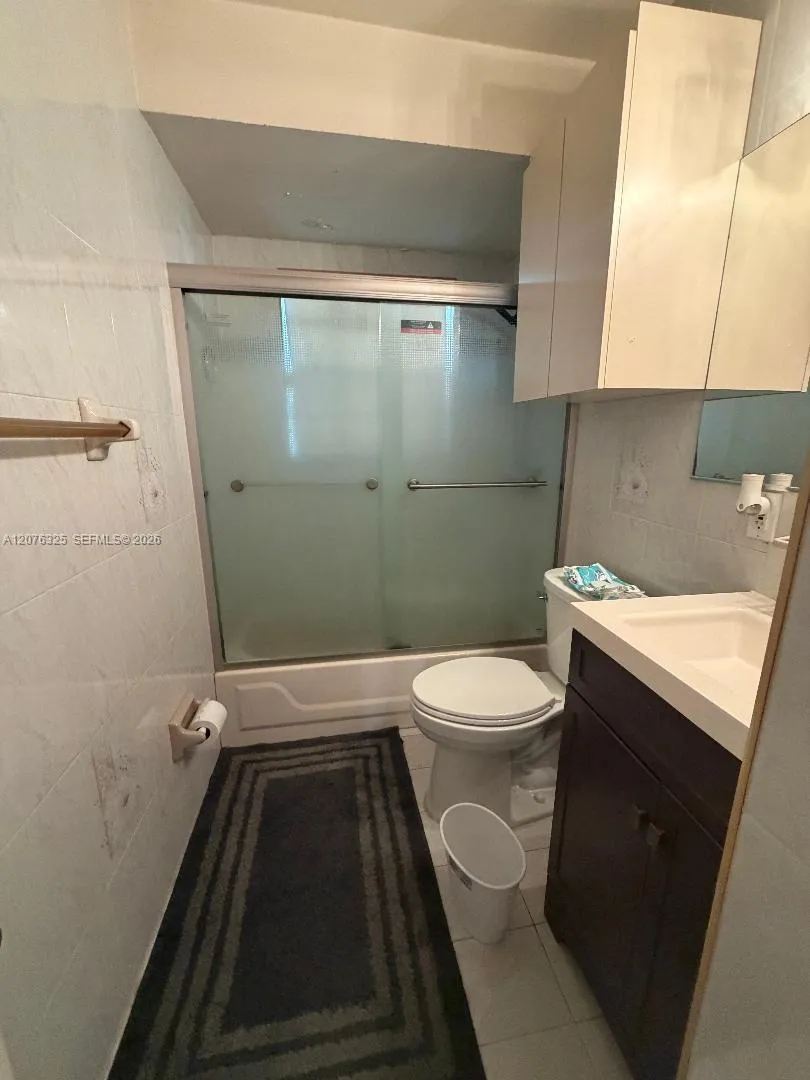 2240 NW 177th Ter Miami Gardens, FL 33056