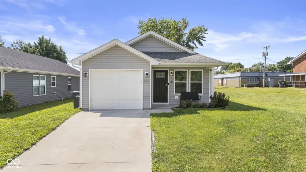 965 Wooded Trail Scottsburg, IN 47170