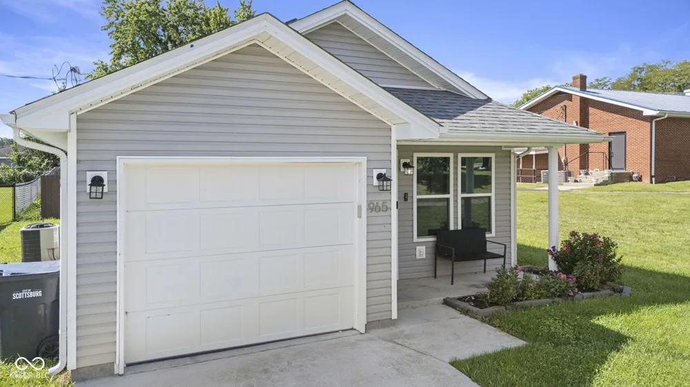965 Wooded Trail Scottsburg, IN 47170