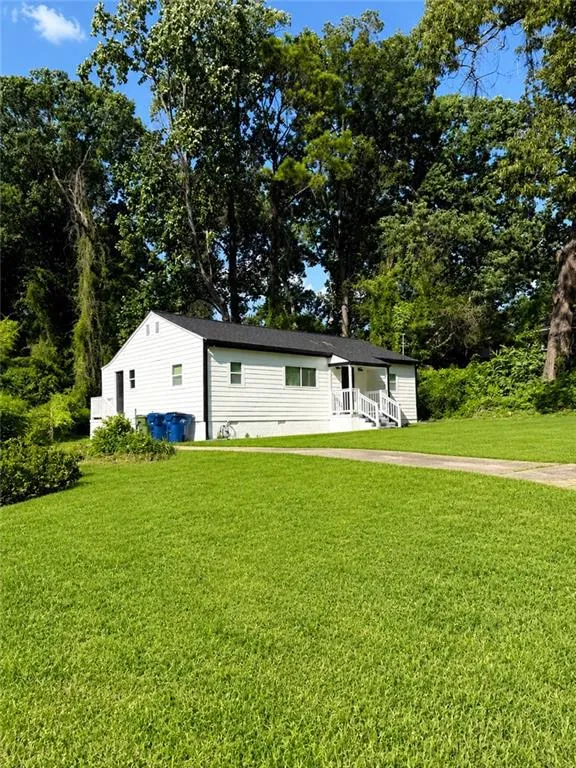 2026 Lisbon Drive SW Atlanta, GA 30310