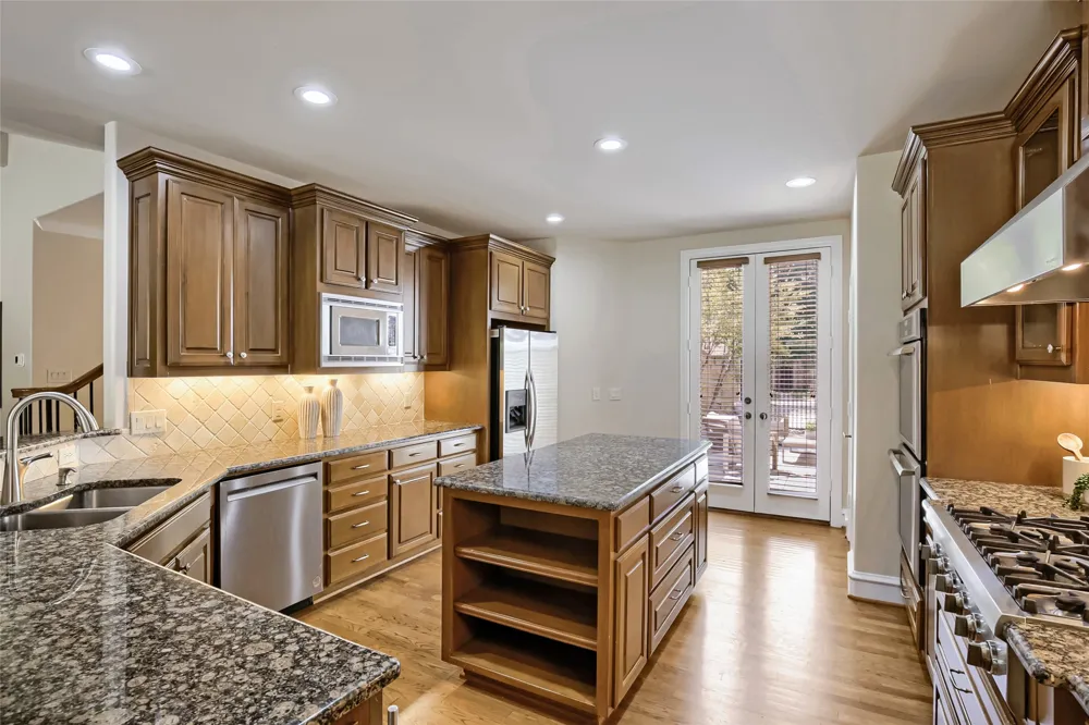 6335 Vanderbilt Avenue Dallas, TX 75214