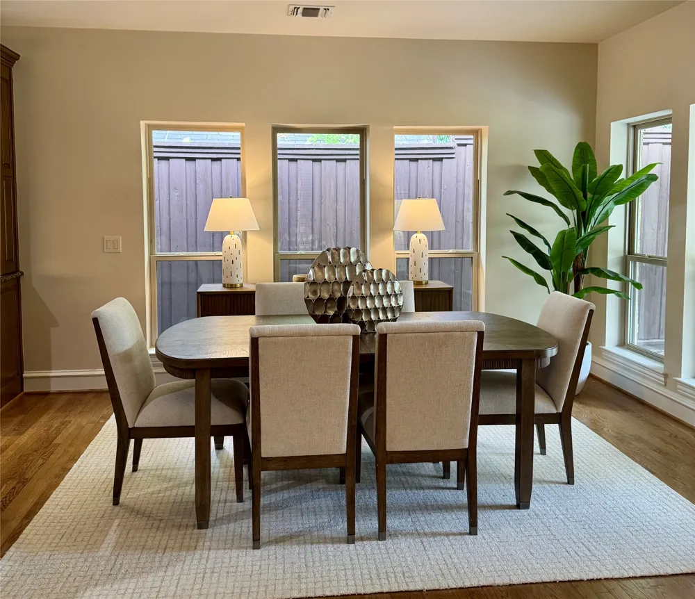 6335 Vanderbilt Avenue Dallas, TX 75214