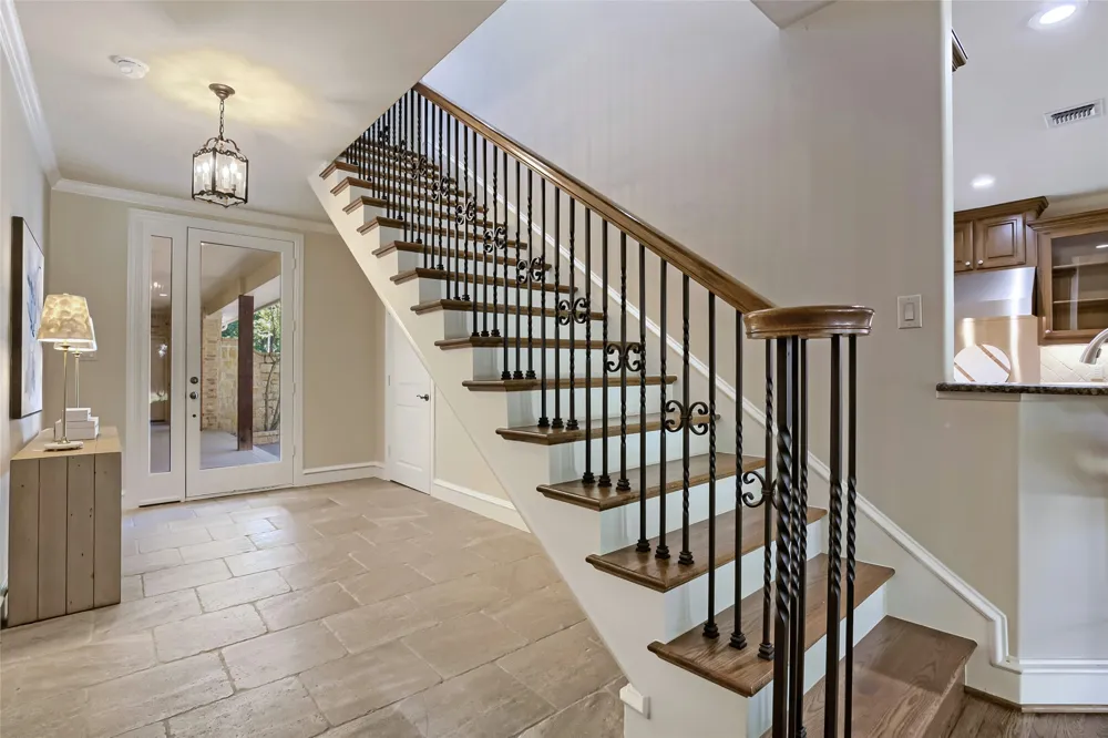 6335 Vanderbilt Avenue Dallas, TX 75214