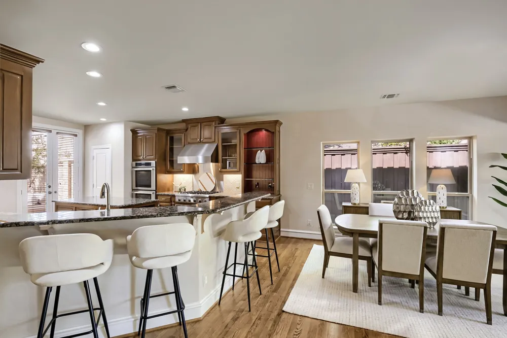 6335 Vanderbilt Avenue Dallas, TX 75214