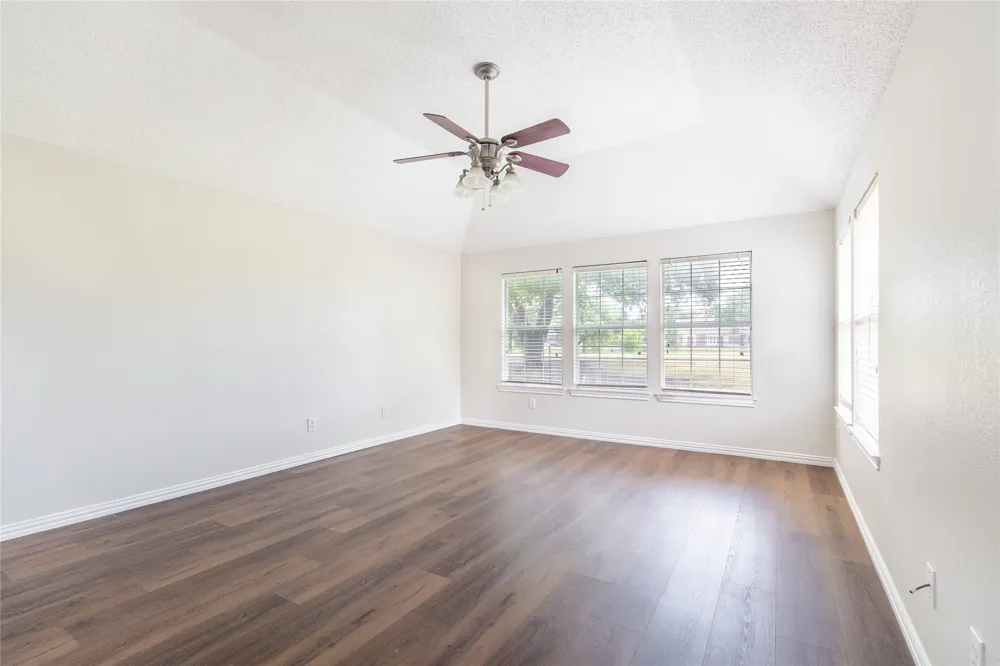 11301 New Orleans Drive Frisco, TX 75035
