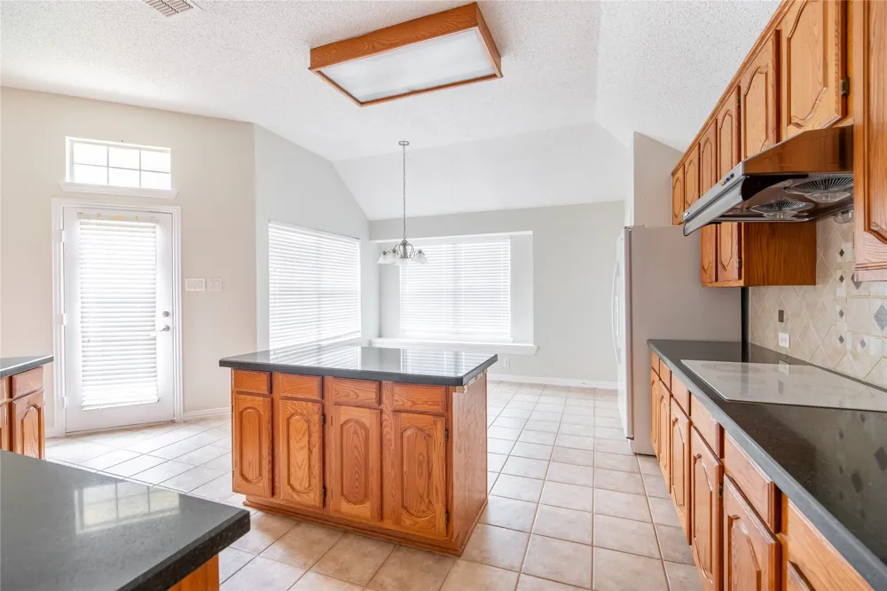 11301 New Orleans Drive Frisco, TX 75035