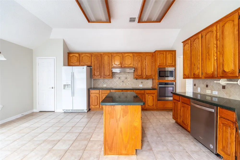 11301 New Orleans Drive Frisco, TX 75035