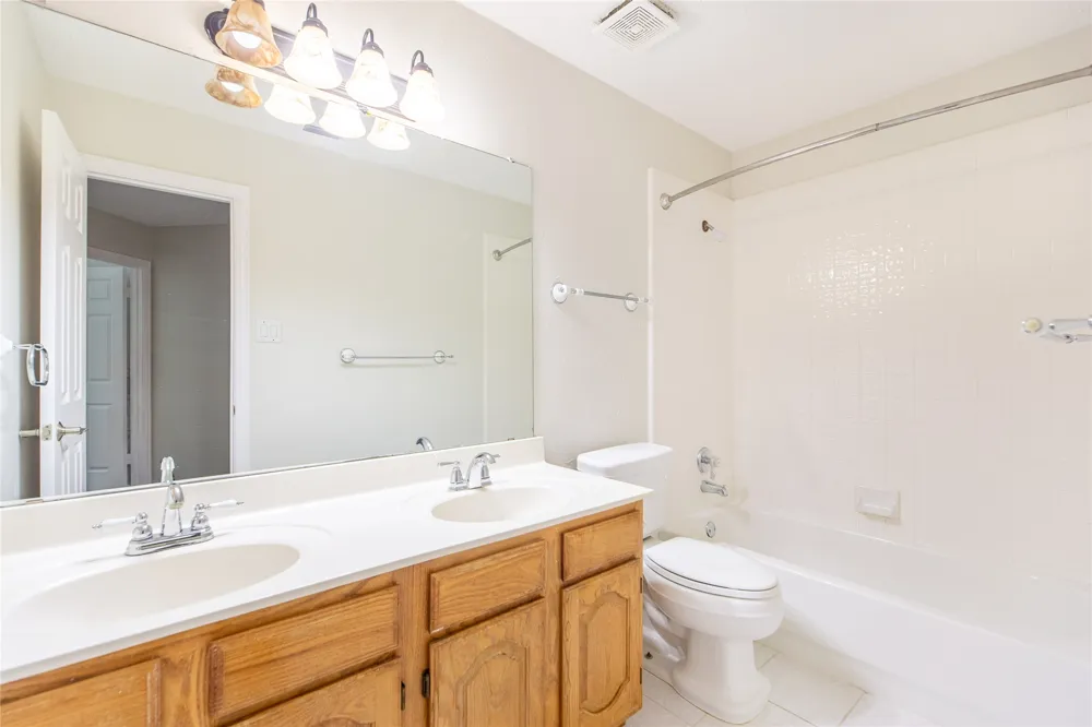 11301 New Orleans Drive Frisco, TX 75035