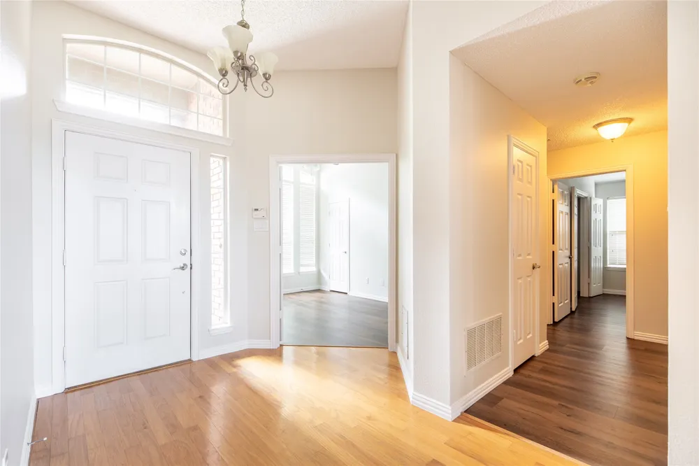 11301 New Orleans Drive Frisco, TX 75035