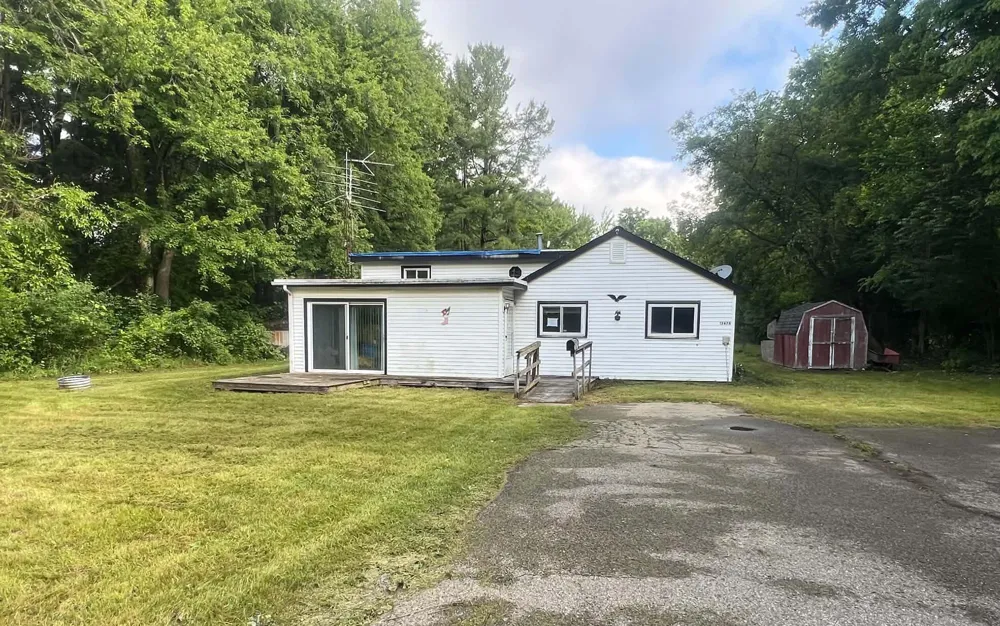 13676 US-12 Brooklyn, MI 49230