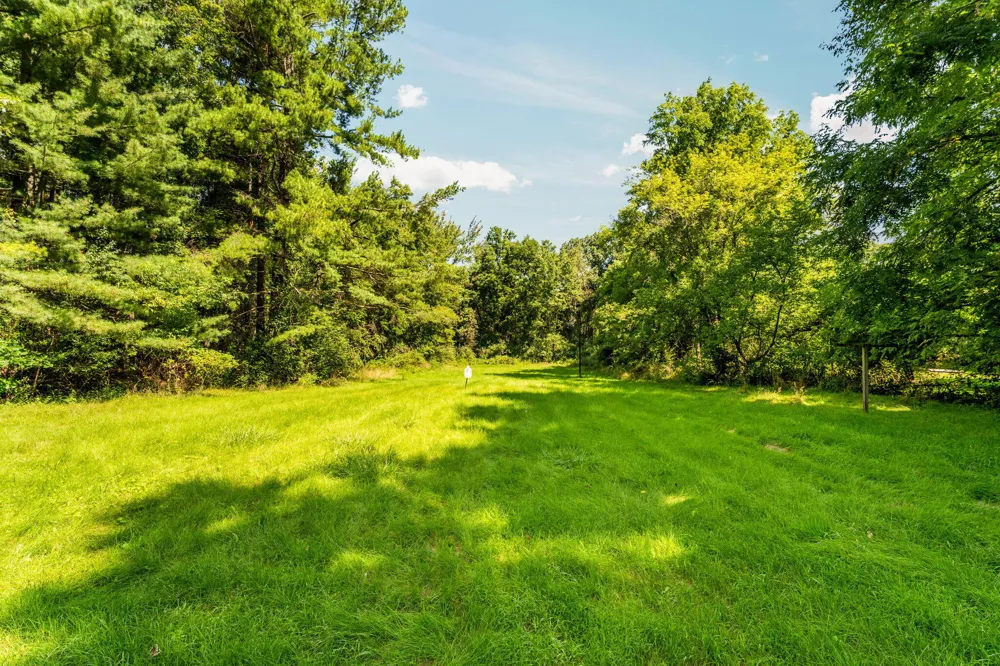 13676 US-12 Brooklyn, MI 49230