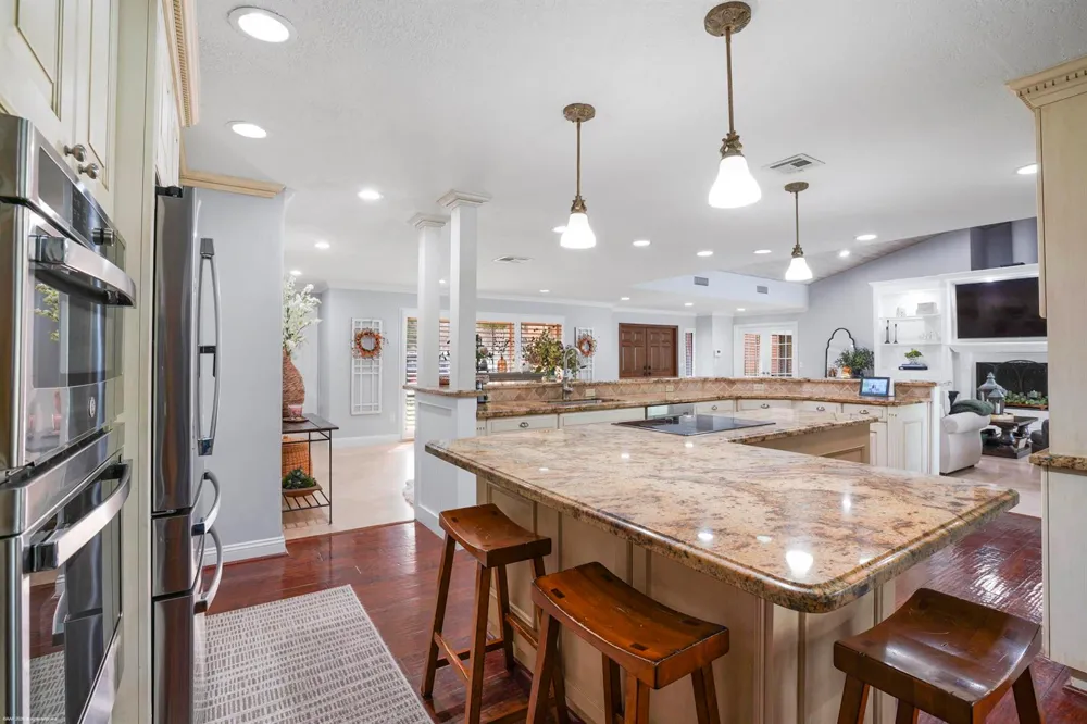 2379 Newbury Court Wellington, FL 33414