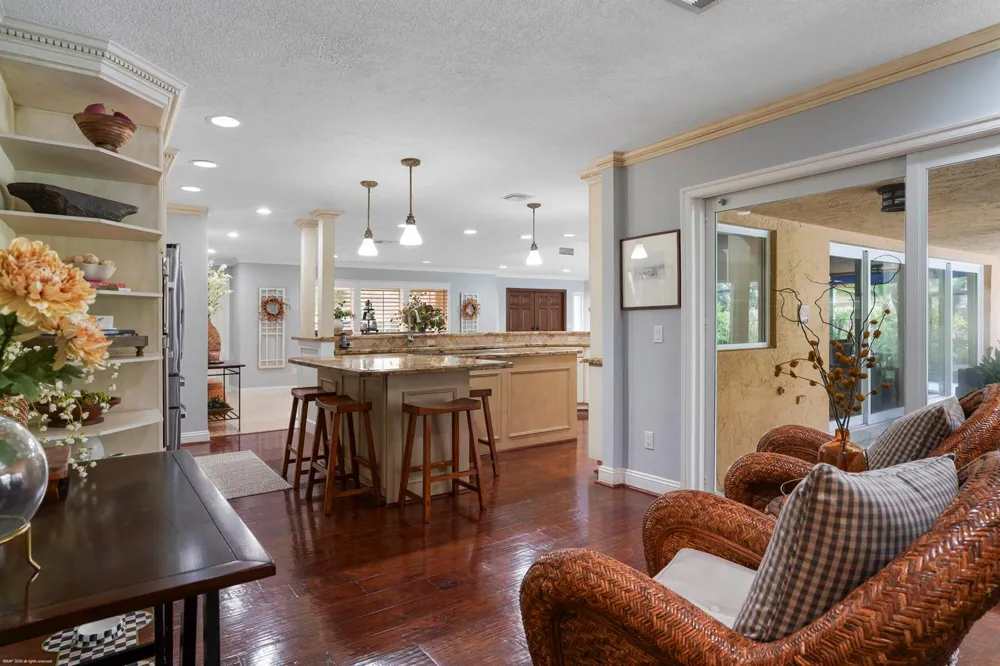 2379 Newbury Court Wellington, FL 33414