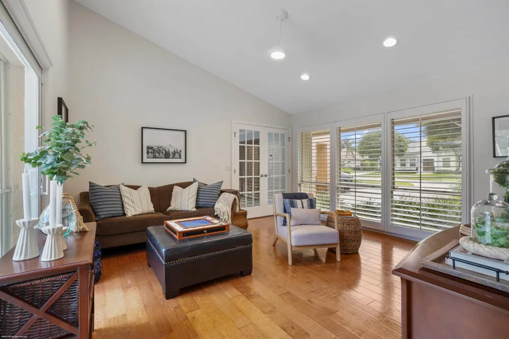 2379 Newbury Court Wellington, FL 33414