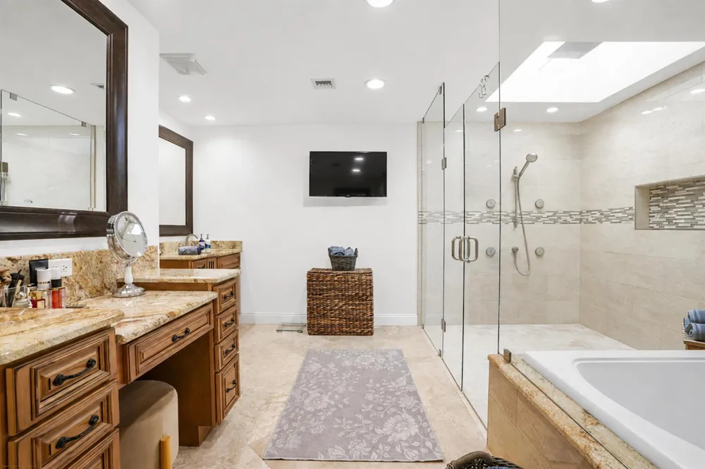 2379 Newbury Court Wellington, FL 33414