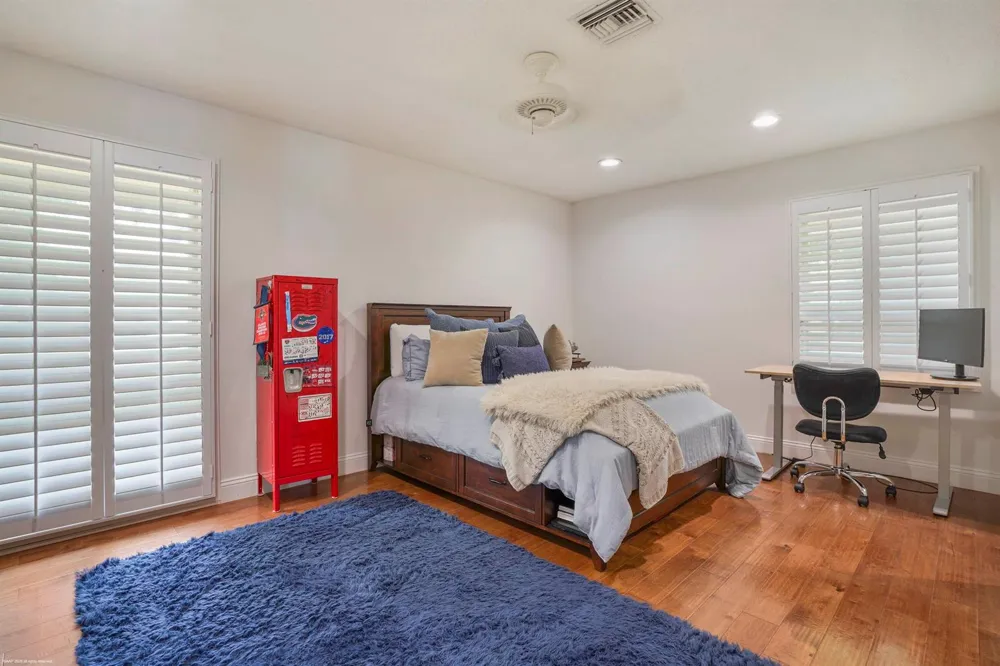 2379 Newbury Court Wellington, FL 33414