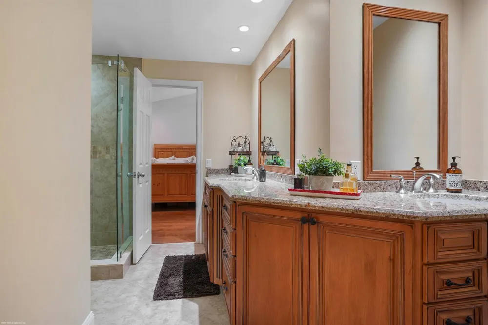 2379 Newbury Court Wellington, FL 33414