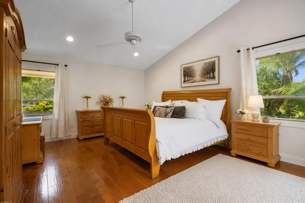 2379 Newbury Court Wellington, FL 33414