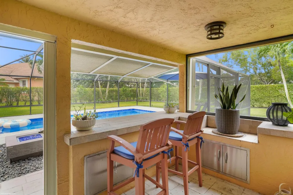 2379 Newbury Court Wellington, FL 33414